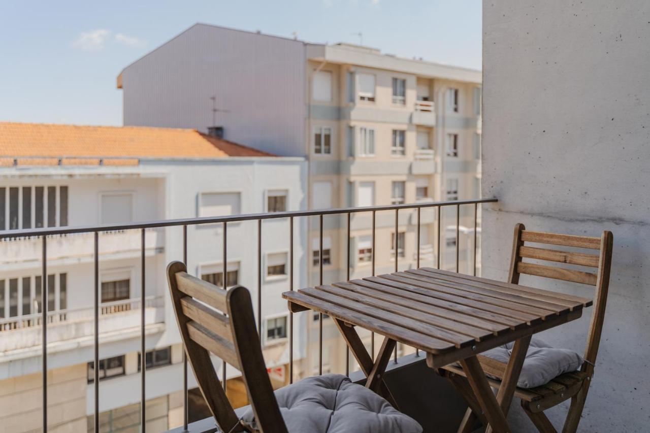 ポルトFeel Corporate Housing Campanhaアパートメント エクステリア 写真