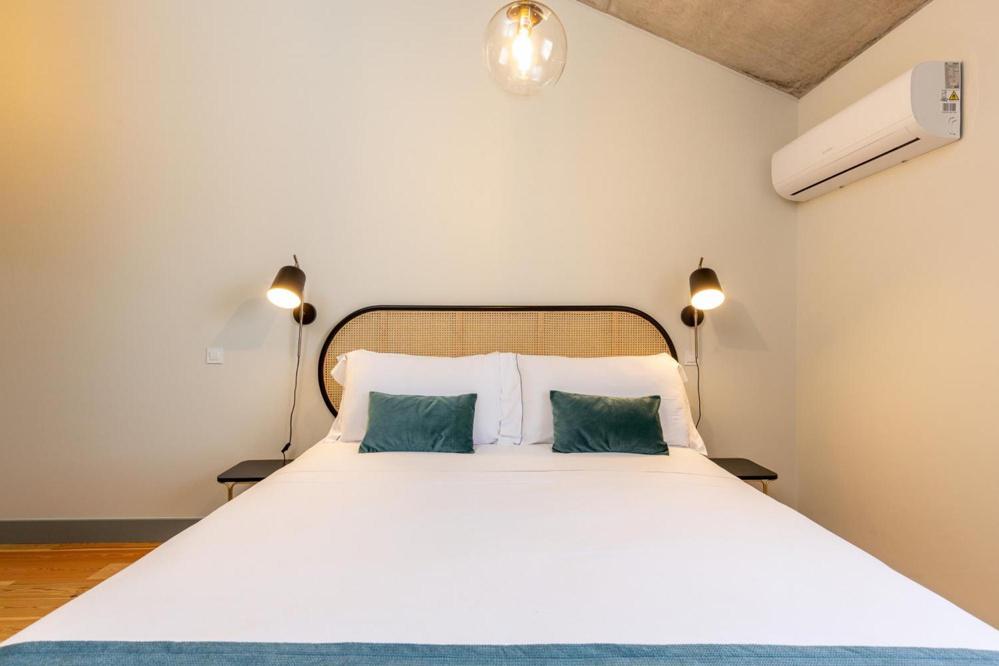 ポルトFeel Corporate Housing Campanhaアパートメント エクステリア 写真