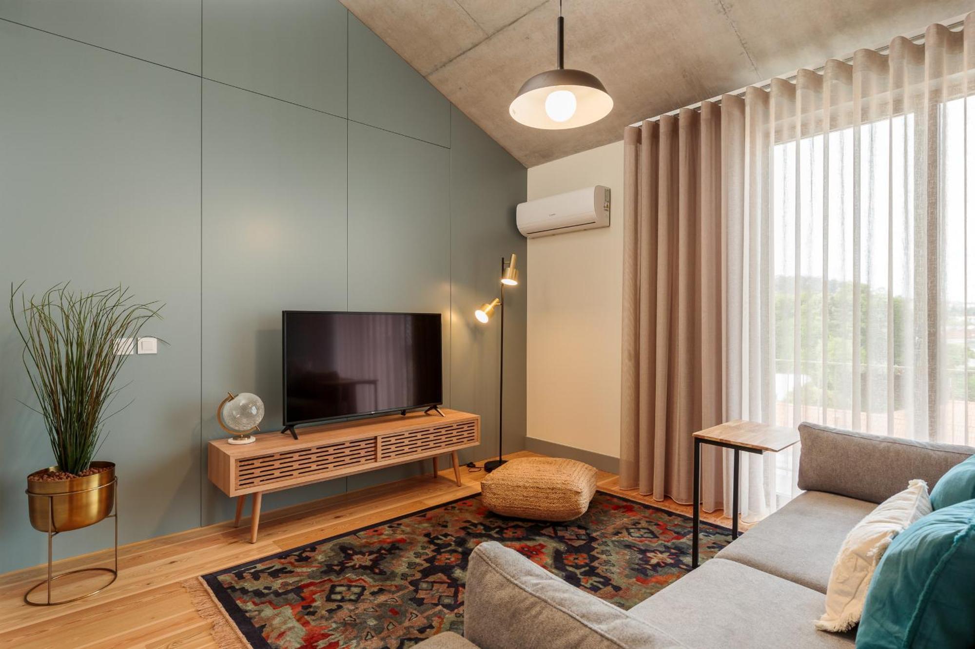 ポルトFeel Corporate Housing Campanhaアパートメント エクステリア 写真