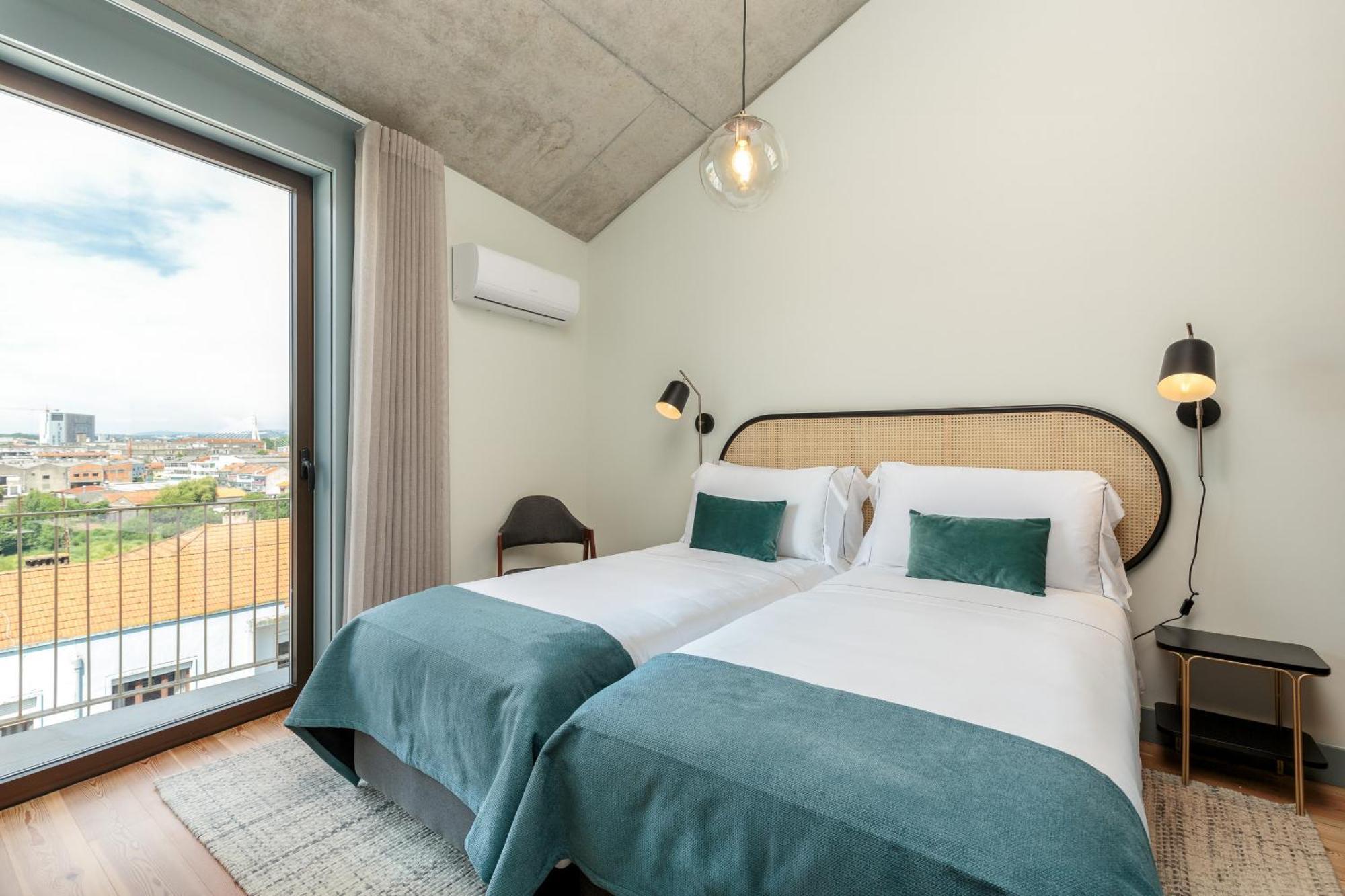 ポルトFeel Corporate Housing Campanhaアパートメント エクステリア 写真
