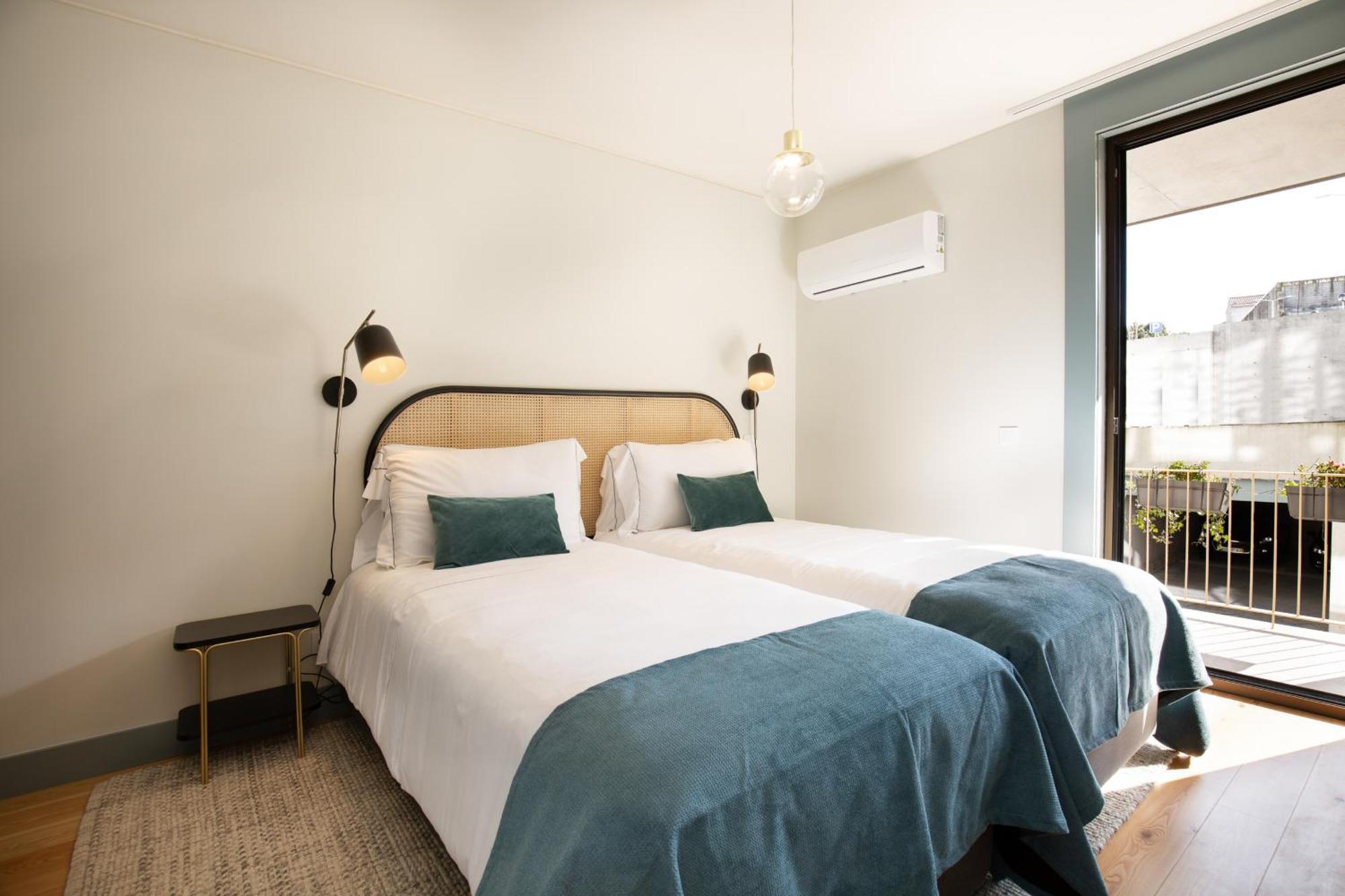 ポルトFeel Corporate Housing Campanhaアパートメント エクステリア 写真